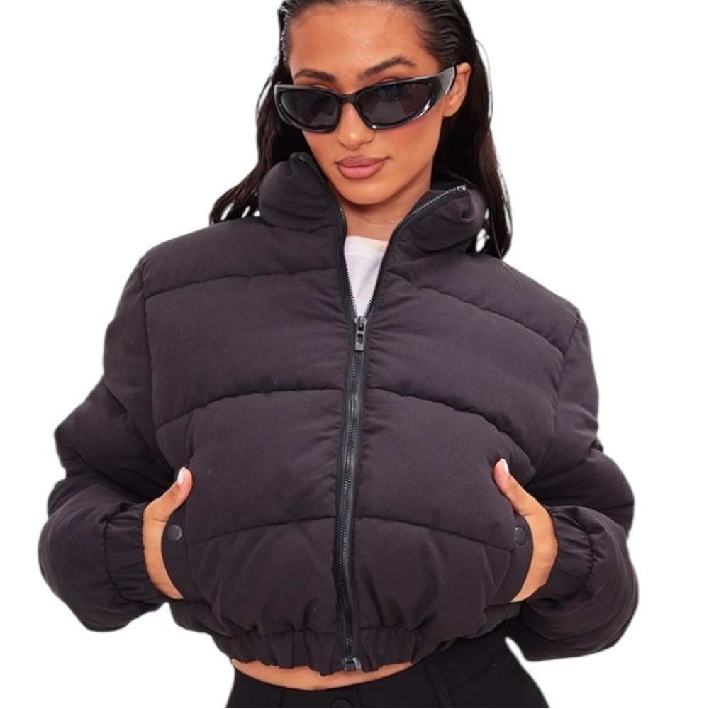 PrettyLittleThing Peachskin Cropped Bubble Puffer Size 6 NWT Black - Picture 2 of 4